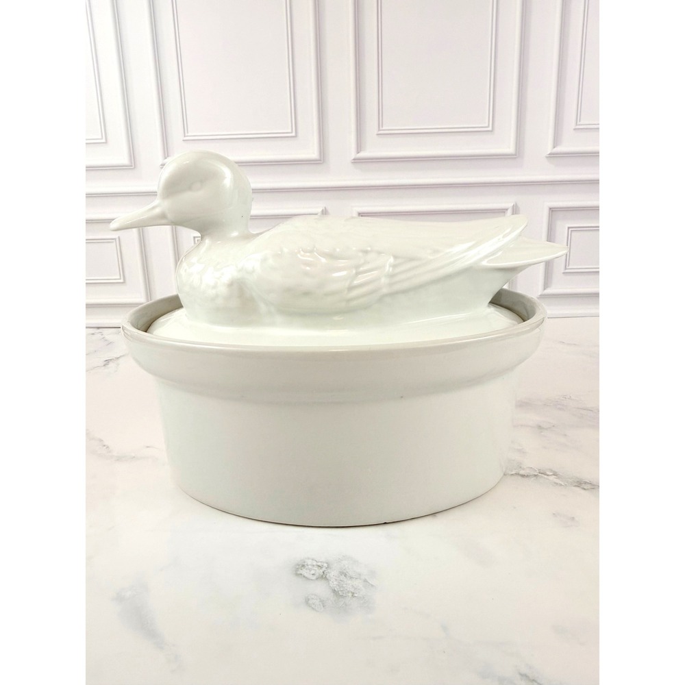 Vintage White Porcelain Duck Mallard Bowl Tureen Casserole 9 1/4" X 7"